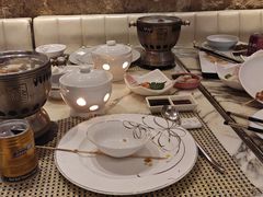 -雍和会海鲜姿造自助(湖东路店)