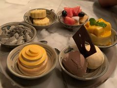 甜品拼盘-无锡苏宁银河国际酒店-悦府65中餐厅