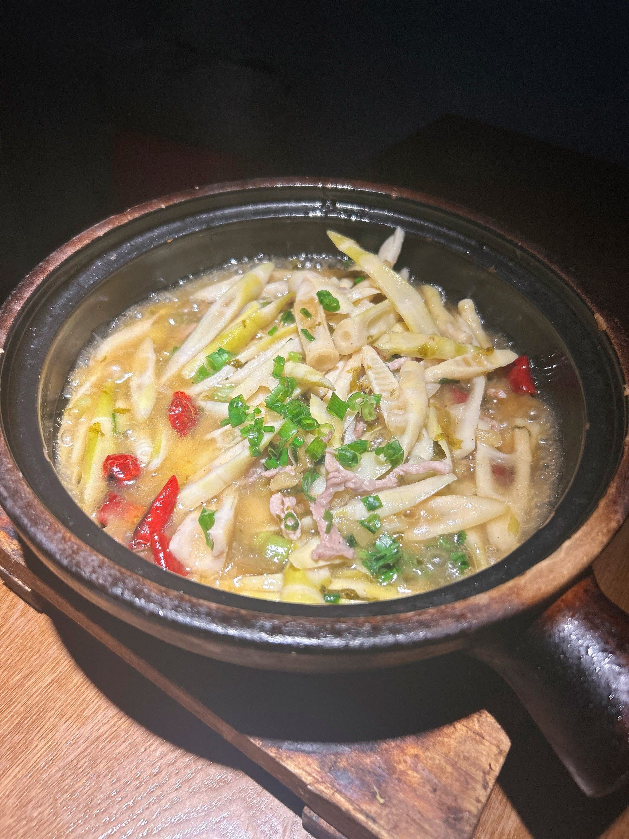 林江福雪菜春笋肉丝煲