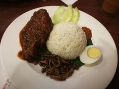 -小槟城美食馆