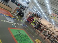 -迪卡侬(苗岭路店)