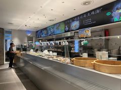 -老乡鸡(上海白玉兰广场店)