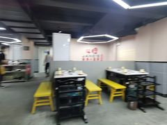 -俭让佬妈现卤串串(温江总店)