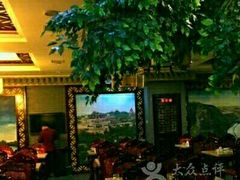 -牛一嘴·兰州牛肉面·大盘鸡(财富中心店)