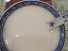 -赵记传承特色牛奶甜品(泉城广场店)