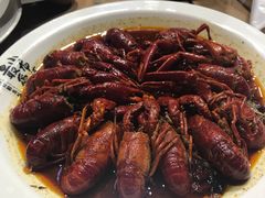 -龙巢盱眙龙虾·牛蛙·烧烤宵夜(八卦岭店)