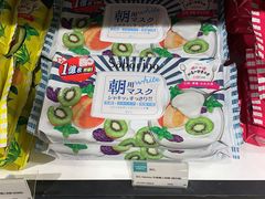 -LOG-ON(海港城店)