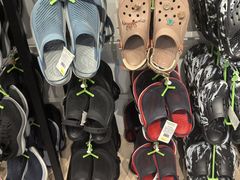 -东荟城名店仓