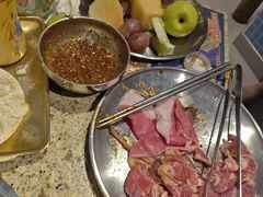 -姜胖胖韩式自助烤肉(光明万达店)
