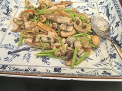 -南山酒肆(南山董事绘店)