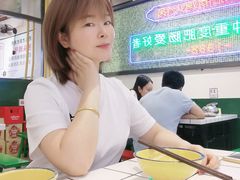-晓彭肥肠鸡·泡椒鸡火锅(水木天地店)