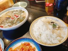 -川流不息·地道川菜·小龙虾(新松江路店)