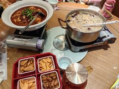 -黄泥岗·地道湖北菜(奥特莱斯店)