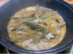 -小小河边鱼(天润城店)