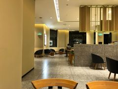 大堂-星巴克(武汉招商公园1872店)