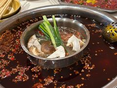 -岗上渣渣老火锅(两路口店)