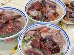 -香辉食馆(新兴路店)