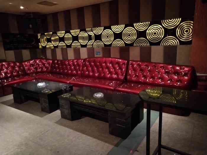 中国城量贩式ktv-"看着很好,实际也很好,服务棒棒的."-大众点评移动版