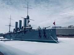 -阿芙乐尔号巡洋舰