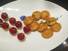 -江上荟·创意中国菜(绿地缤纷城店)