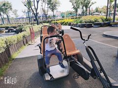 -季高兔窝窝亲子园(上海薰衣草公园店)