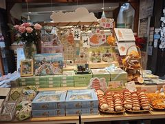 -猫的天空之城概念书店(苏州平江店)