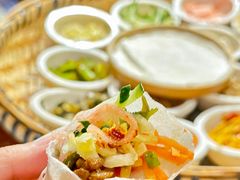 -包整·丝娃娃(一览甲秀楼风景店)