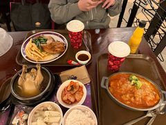 -皇室宴会厅(香港迪士尼乐园)