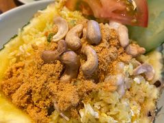 菠萝海鲜炒饭-mango tree芒果树泰国餐厅(青岛万象城店)