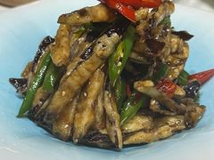 -然一素食餐厅(马利来广场店)