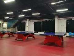 -健龙森俱乐部·游泳·健身·羽毛球综合体育馆