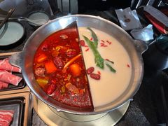 -湊湊火锅·茶憩(新中关购物中心店)