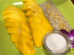 -Dang restaurant (patong phuket)