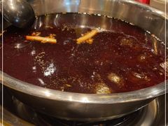 -肖肖酸萝卜鱼火锅(总店)