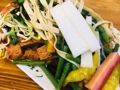 素拼两盘-果渊斋老米家泡馍馆(大雁塔店)