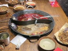 -萍姐火锅·公路夜市(武汉首店)