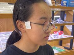-美空眼镜·星趣控·新乐学·控优点合作店(周浦万达店)
