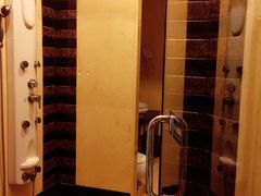 -南洋冠盛酒店(广州天河公园地铁站店)