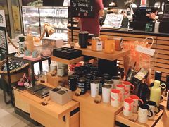 零售区-星巴克臻选(杭州万象城店)