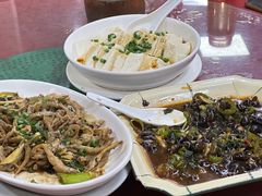 -雄仔农家菜馆·特色葱油鸡(六祖店)