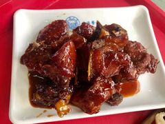 -同济大学本部学苑饮食广场