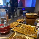 一家羊肉锅很好吃的串儿店