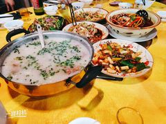 猪什粥-洞密园美食城(富华路店)