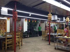 大堂-屯老二农家铁锅炖·行业领军者(梅江店)