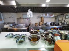-老新隆牛肉锅贴(新街口店)