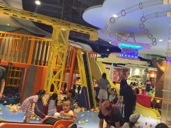 -MELAND CLUB亲子乐园•派对(虹桥万象城店)