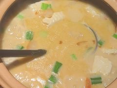 -鸽子侯·家宴·平价海鲜(绿地店)