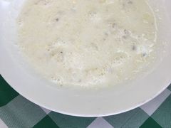 奶油蘑菇汤-小白桦西餐厅