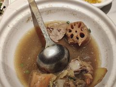 -鑫小城故事·藕汤·家常菜(台北一路总店)