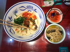 -窄巷子陕菜馆·地道陕西菜(粉巷店)